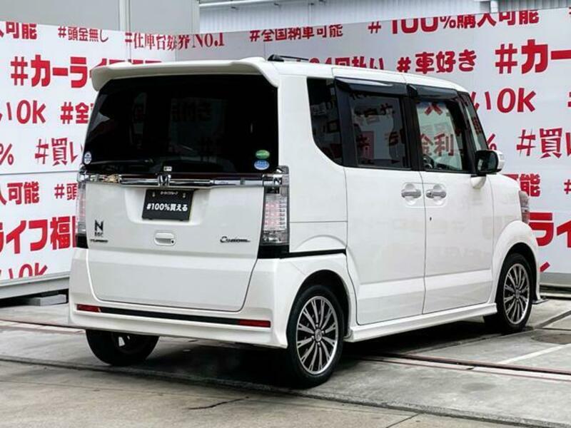 N BOX CUSTOM