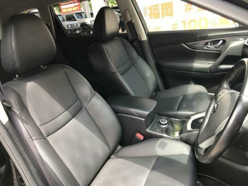 X-TRAIL