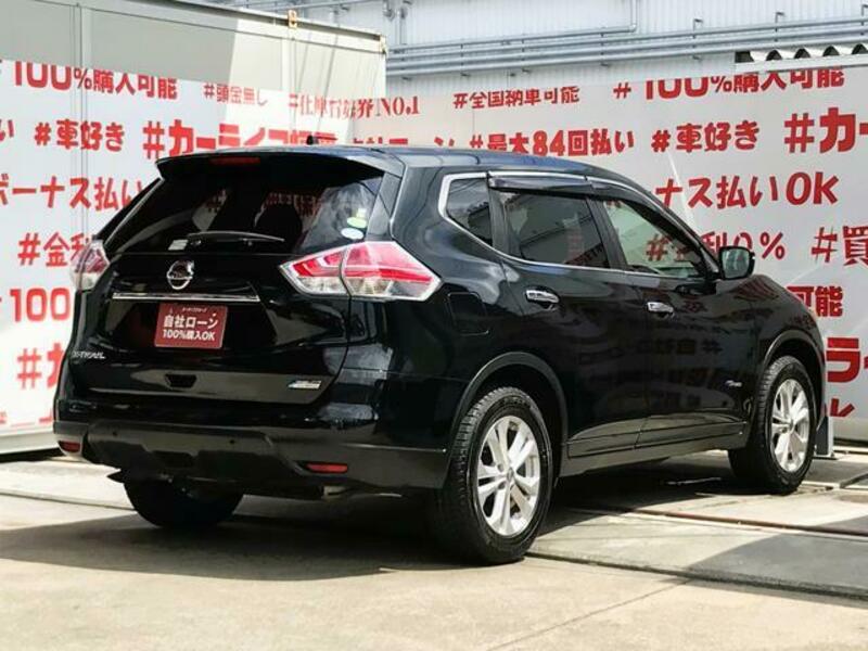 X-TRAIL