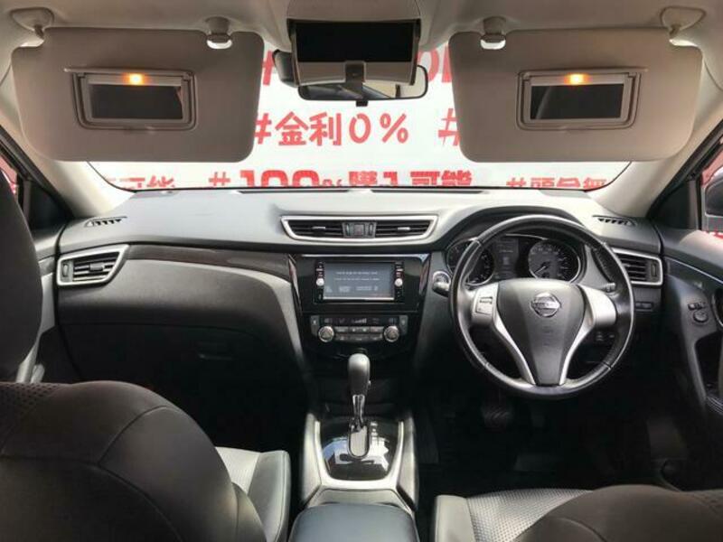 X-TRAIL