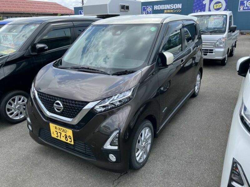 NISSAN DAYZ