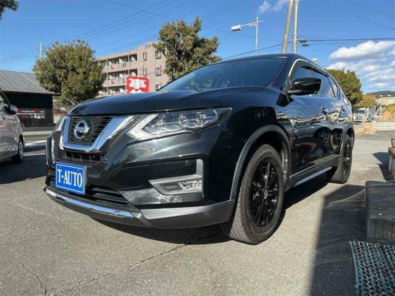 X-TRAIL