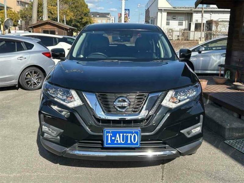 X-TRAIL