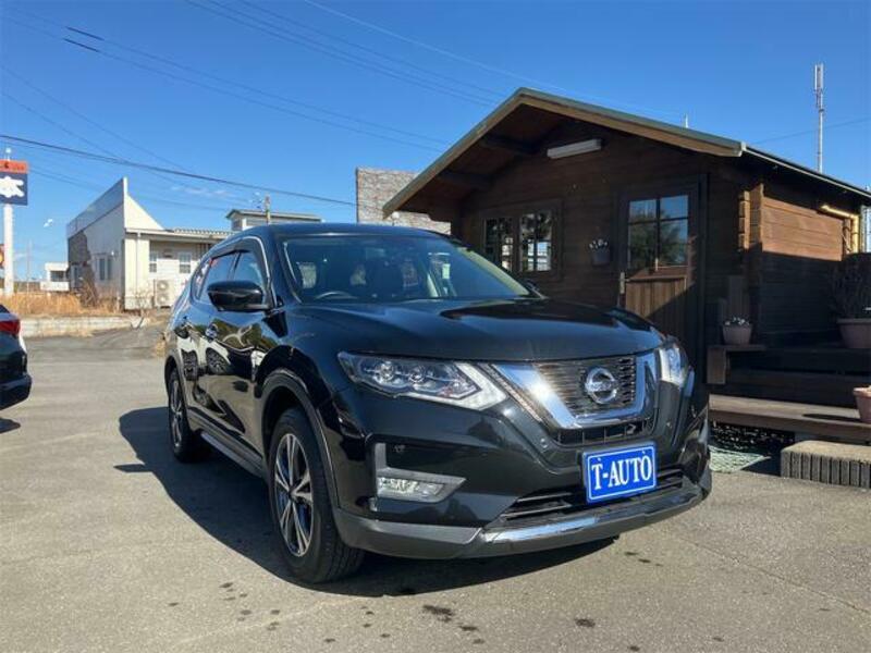 NISSAN X-TRAIL