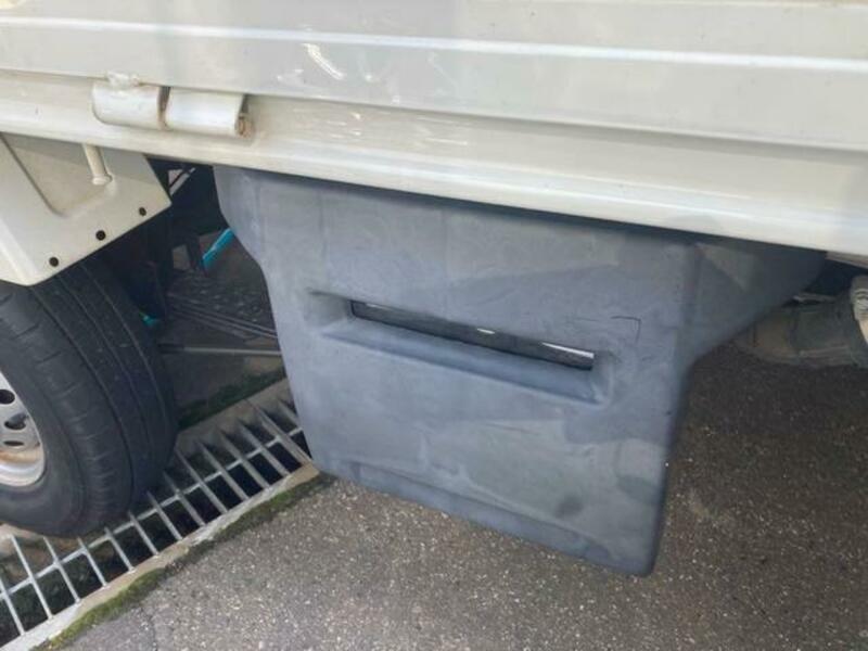 MINICAB TRUCK