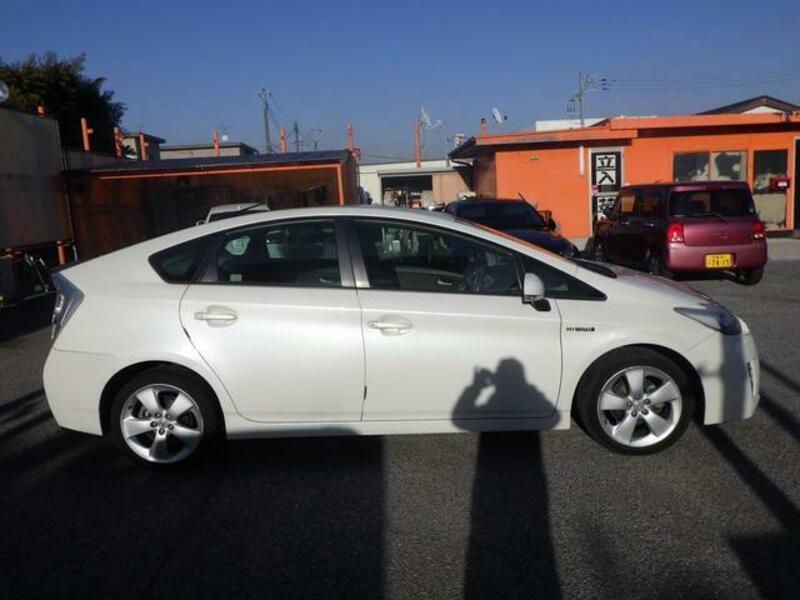 PRIUS