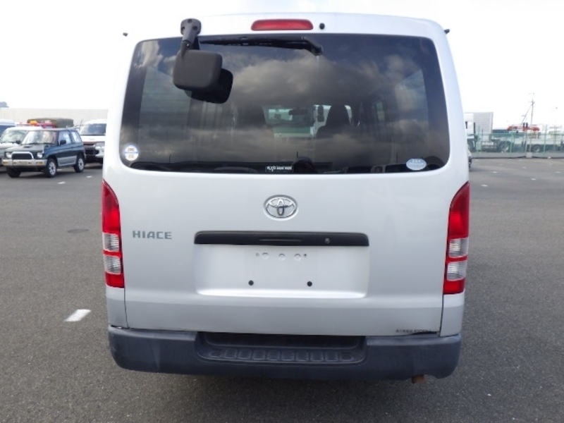 HIACE VAN-1