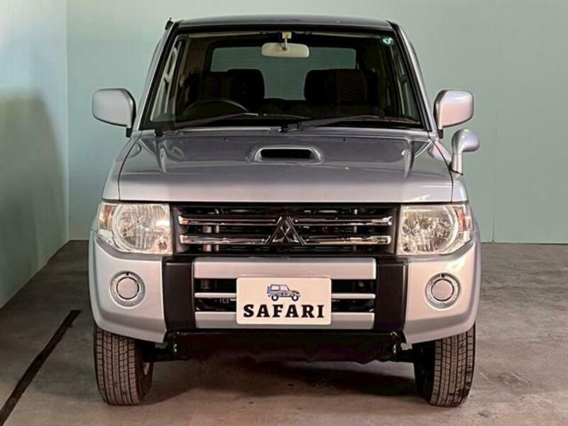 PAJERO MINI