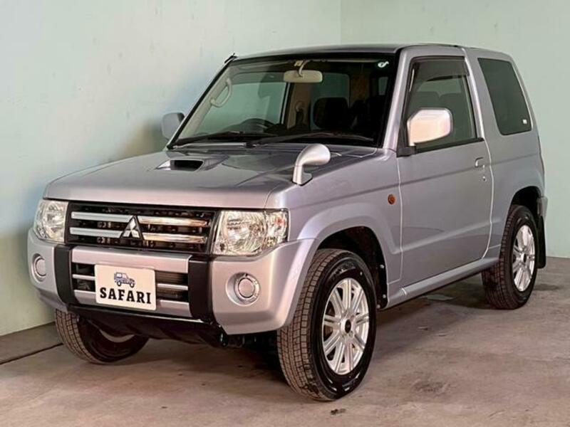 PAJERO MINI