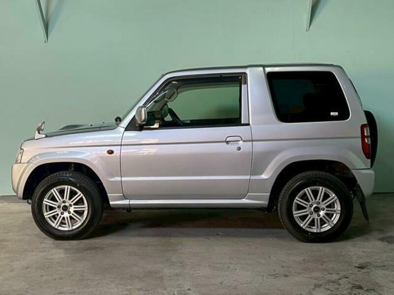 PAJERO MINI