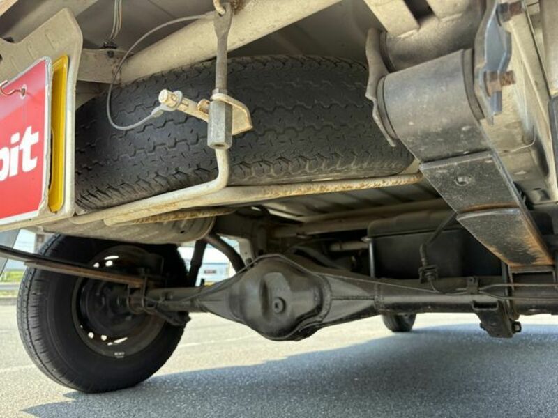 CARRY TRUCK