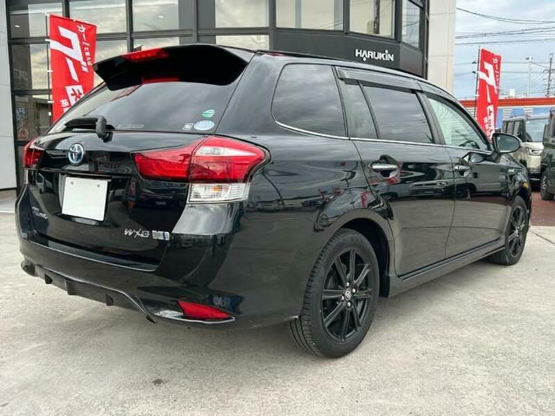COROLLA FIELDER