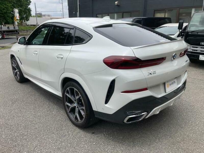 X6