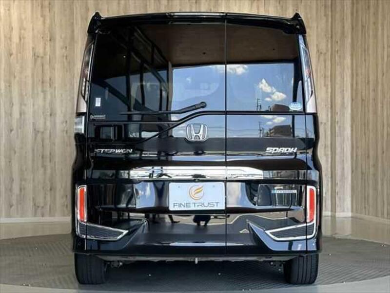 STEPWAGON SPADA