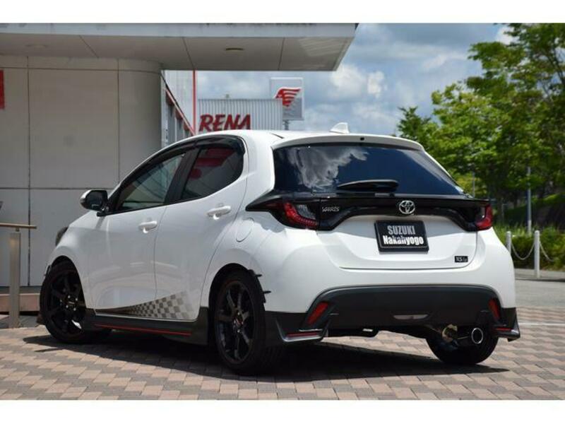 YARIS