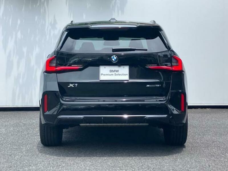 X1