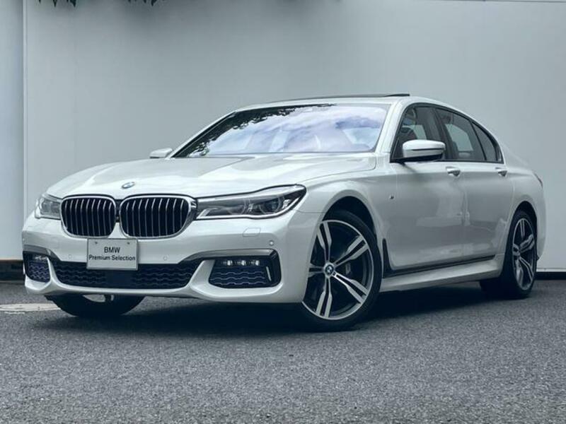 BMW 7 SERIES