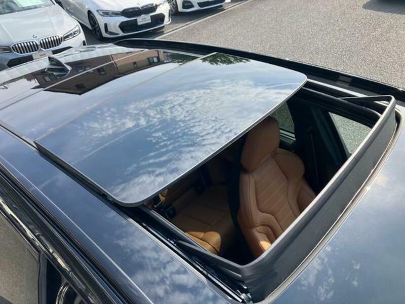 X3
