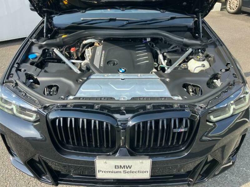 X3