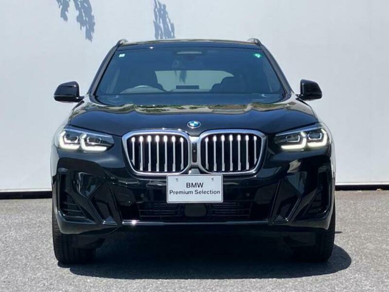 X3