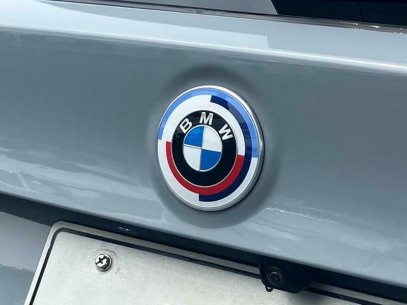 X3
