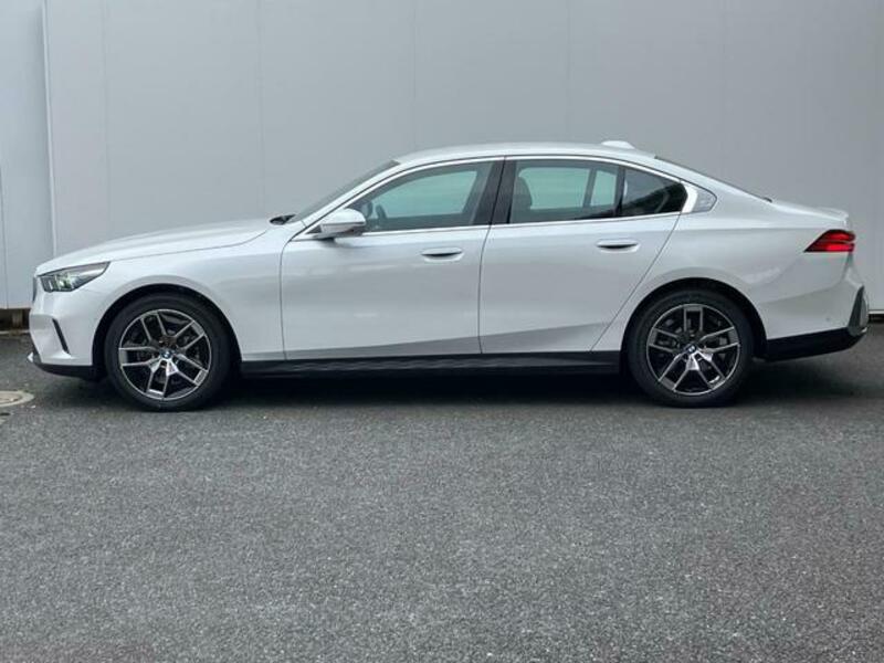 5 SERIES