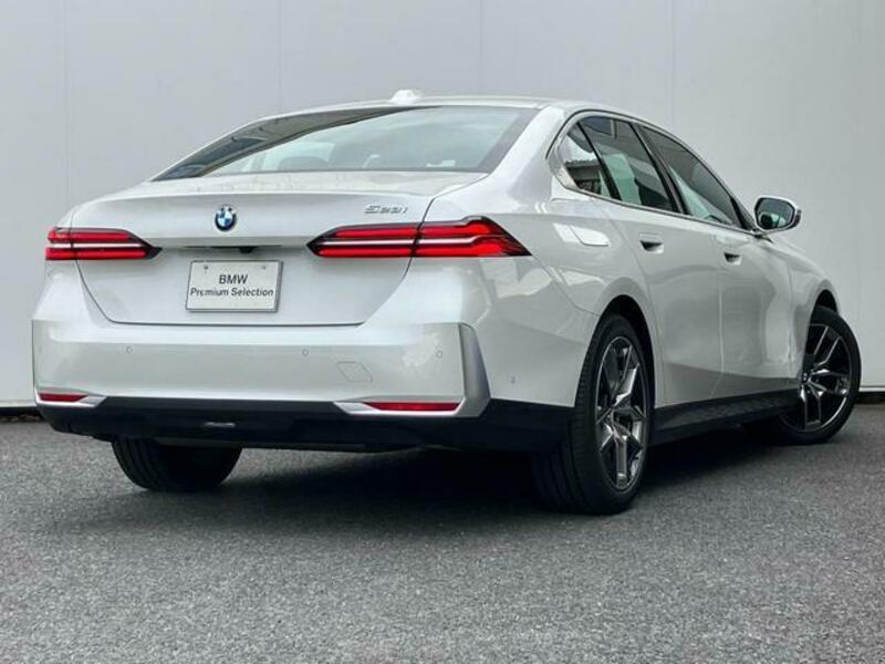 5 SERIES