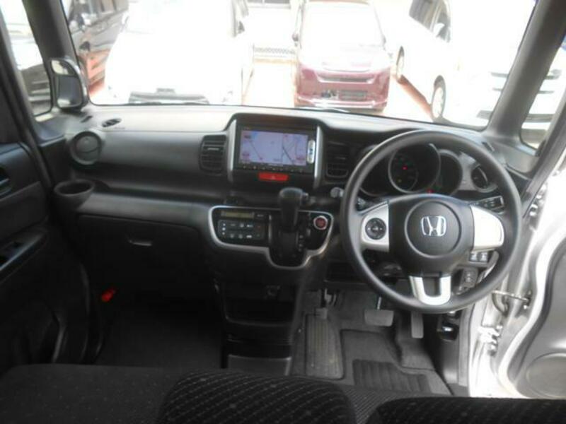 N BOX