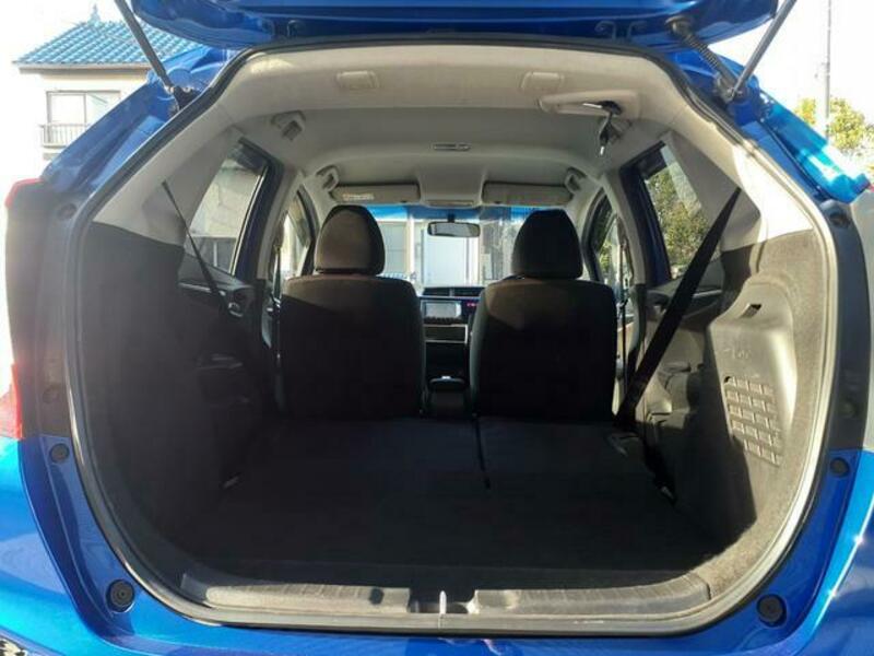 FIT HYBRID