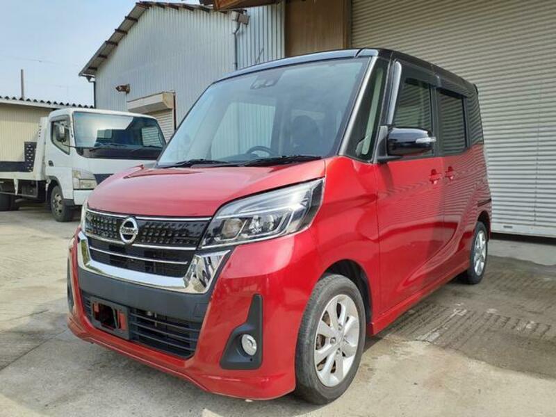 NISSAN DAYZ ROOX