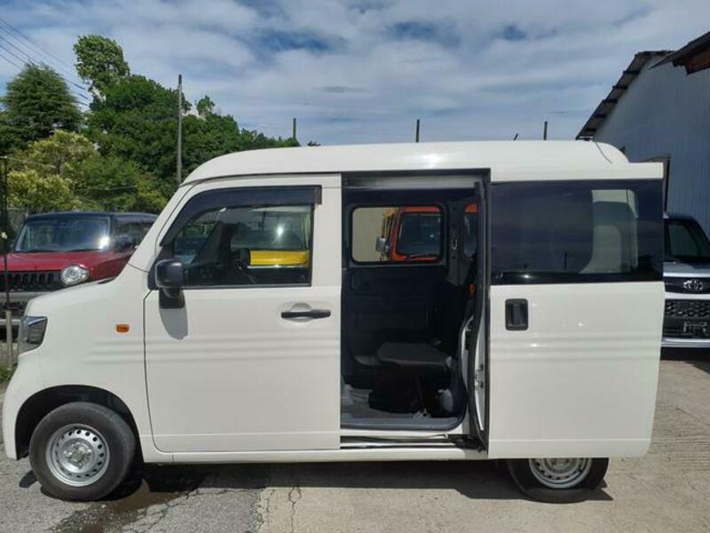 N-VAN