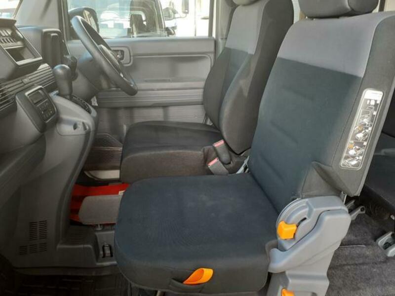 N-VAN