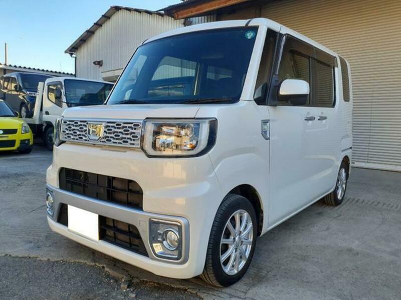 DAIHATSU WAKE