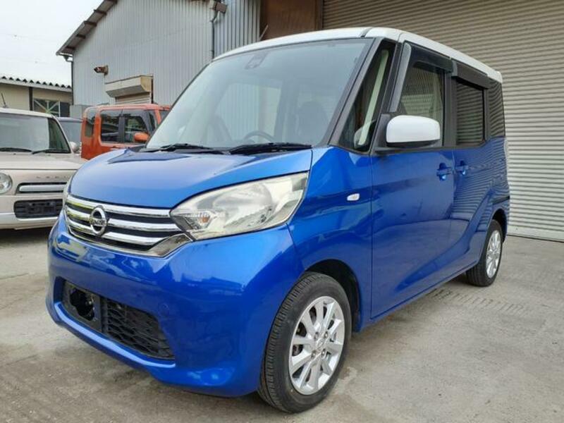 NISSAN DAYZ ROOX