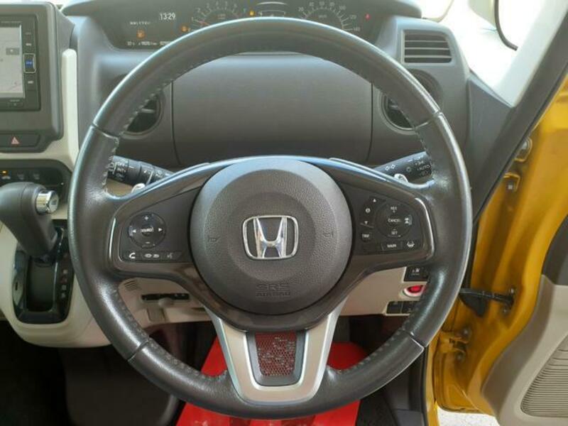 N BOX