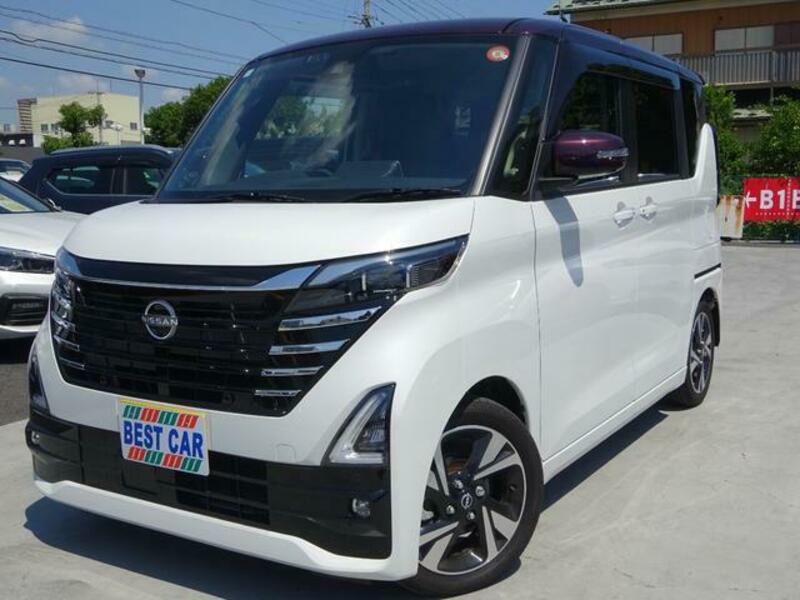 NISSAN ROOX