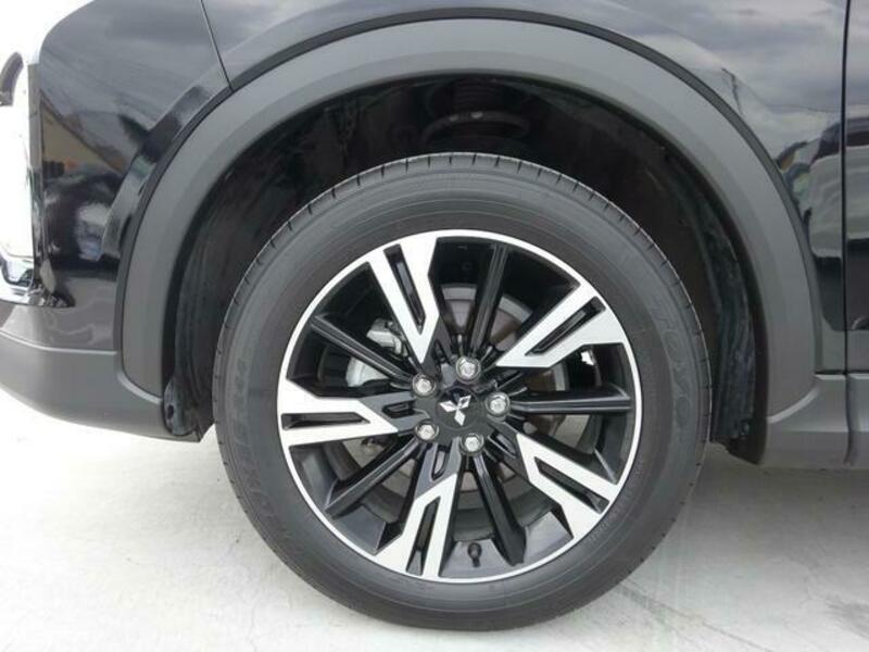 ECLIPSE CROSS