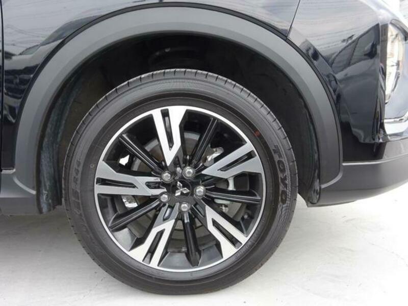 ECLIPSE CROSS
