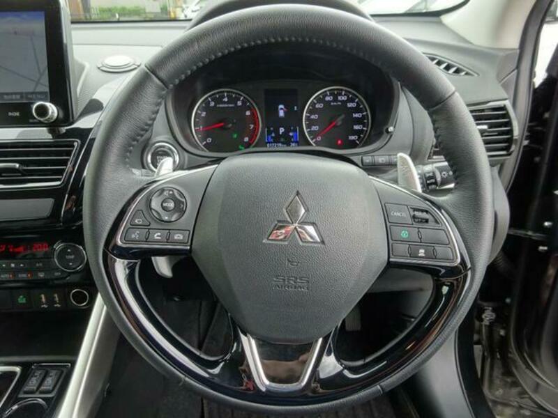 ECLIPSE CROSS