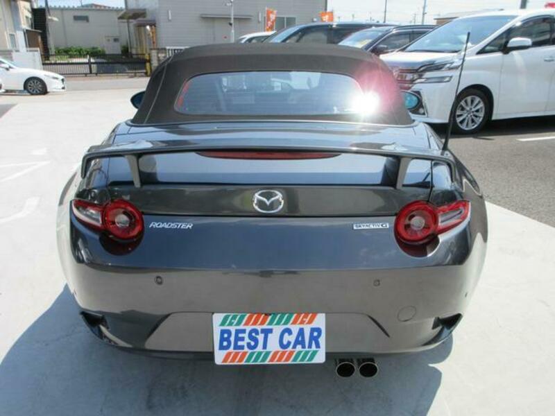 ROADSTER