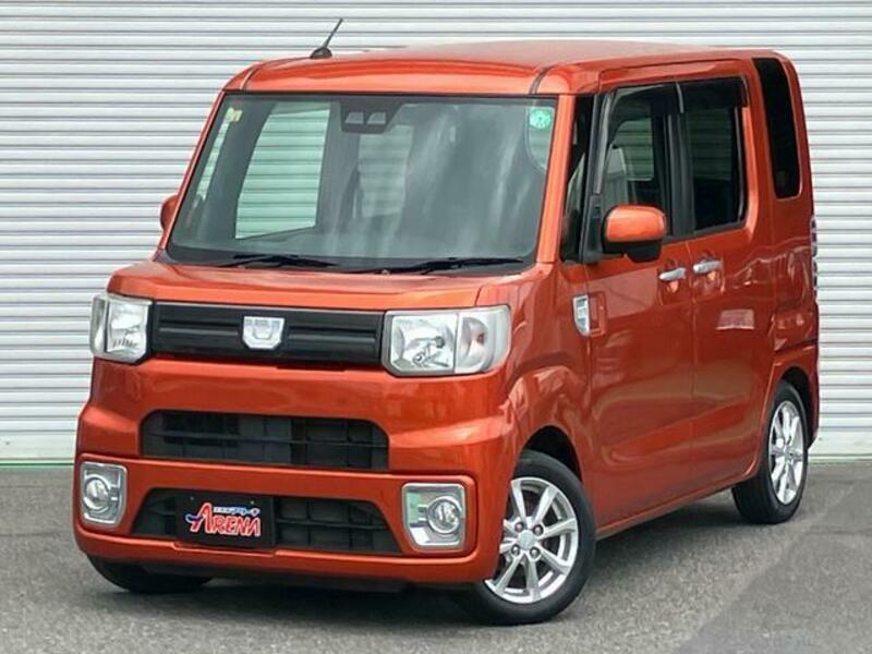 DAIHATSU WAKE
