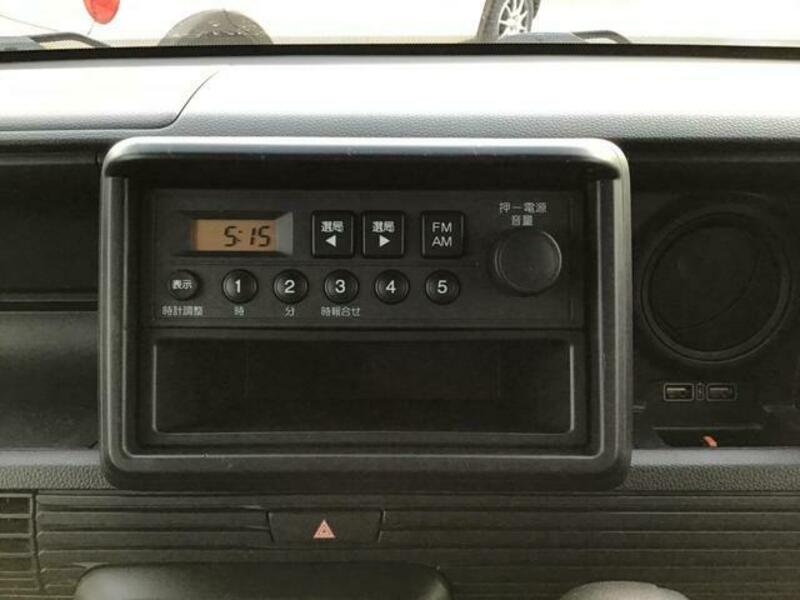 N-VAN