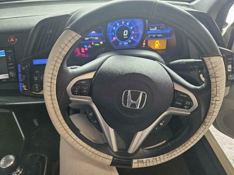 CR-Z