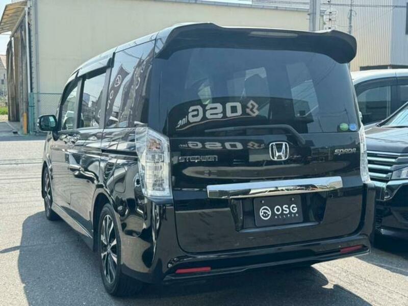 STEPWAGON SPADA