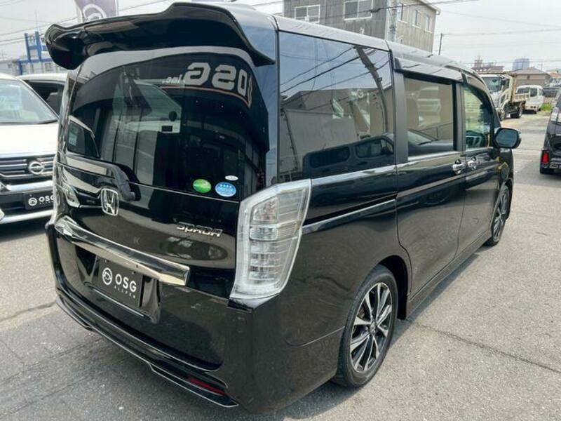 STEPWAGON SPADA
