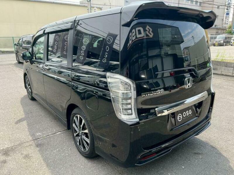 STEPWAGON SPADA