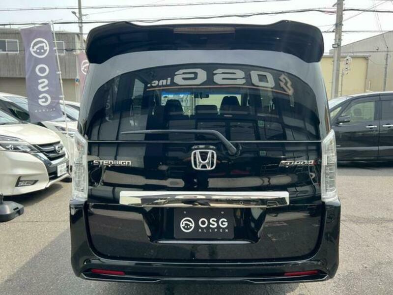 STEPWAGON SPADA