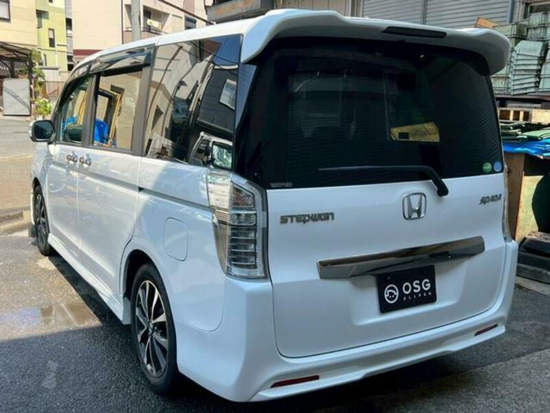 STEPWAGON SPADA