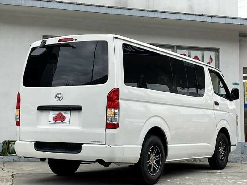 HIACE VAN