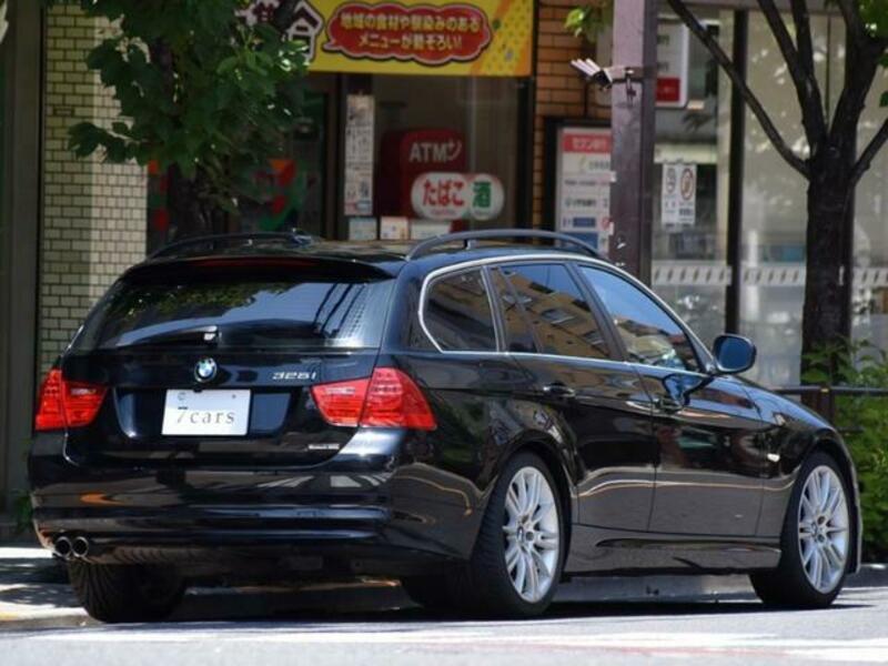 3 SERIES